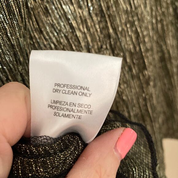 City Vibes Black Gold Metallic Shimmer Skater Tulle Back Zipper Skirt Size 5 - Picture 10 of 12